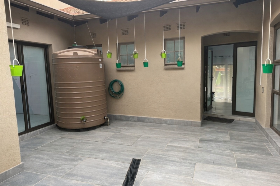 3 Bedroom Property for Sale in Safari Gardens North West